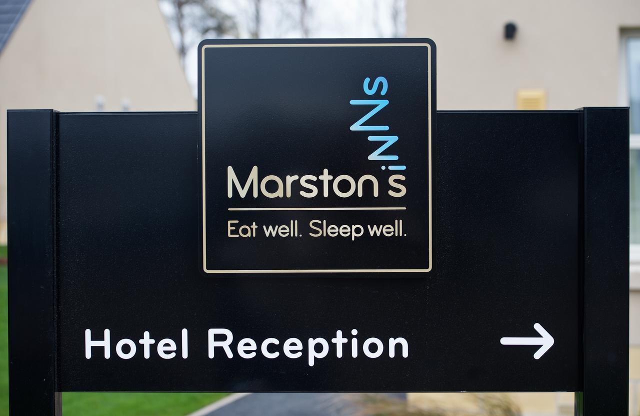 Chain Runner, Livingston By Marston'S Inns Extérieur photo
